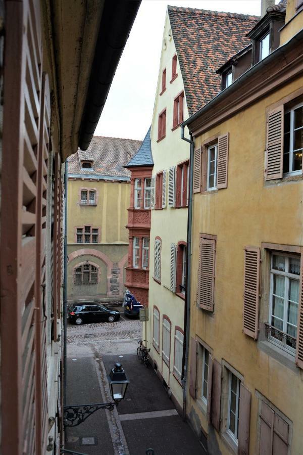 Le Cerf Lägenhet Colmar Exteriör bild